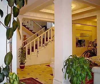 Internazionale Hotell 3*